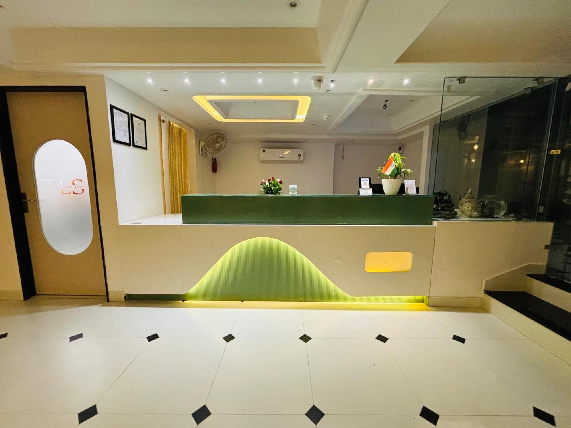 The Lavish Stay Varanasi Exterior foto